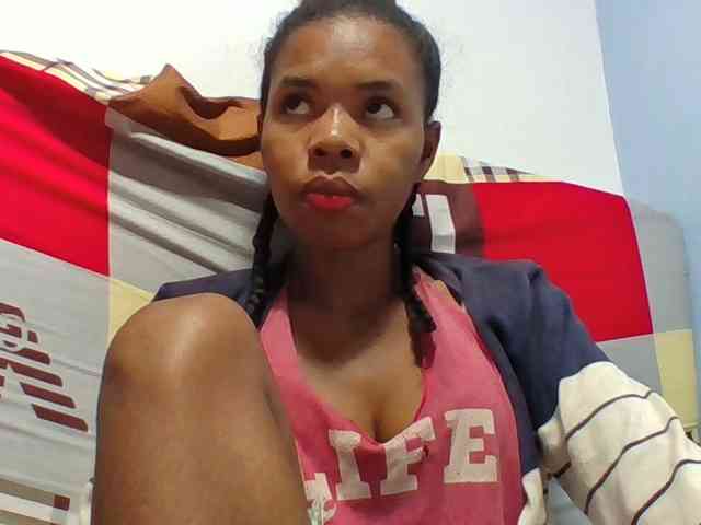 Emelie1a webcam
