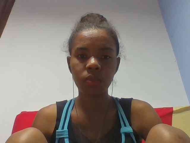 Emelie1a webcam