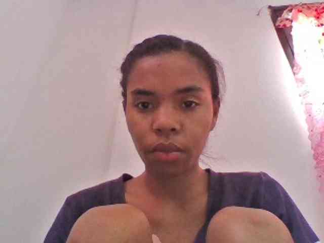Emelie1a