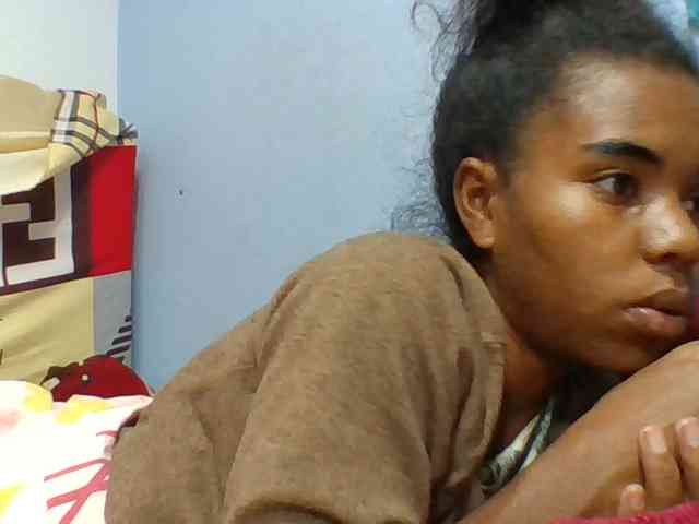Emelie1a webcam