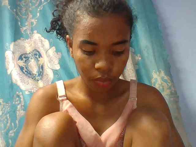 Emelie1a webcam