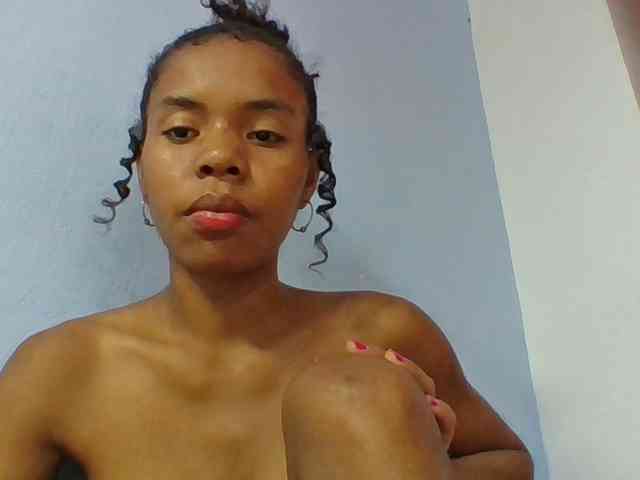 Emelie1a webcam