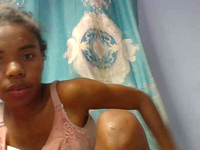 Emelie1a webcam