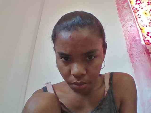 Emelie1a