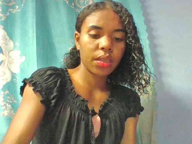 Emelie1a webcam