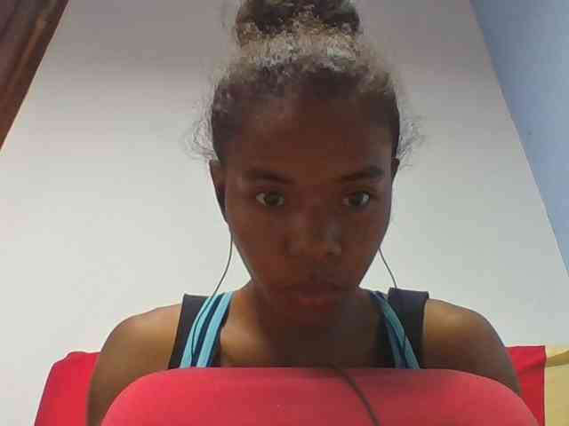 Emelie1a webcam