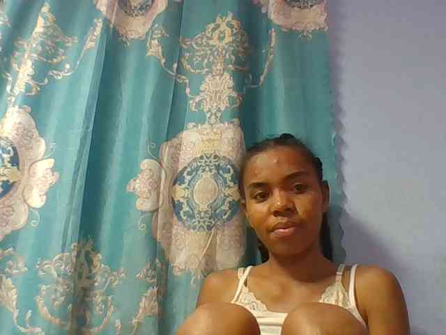 Emelie1a webcam