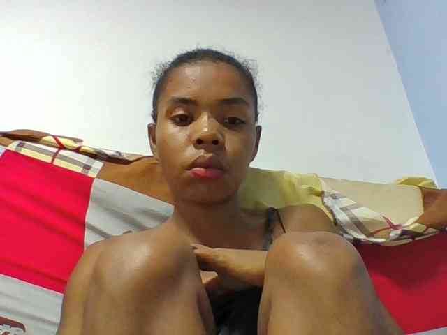 Emelie1a webcam