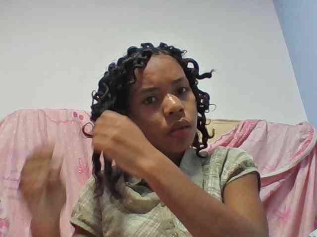 Emelie1a webcam