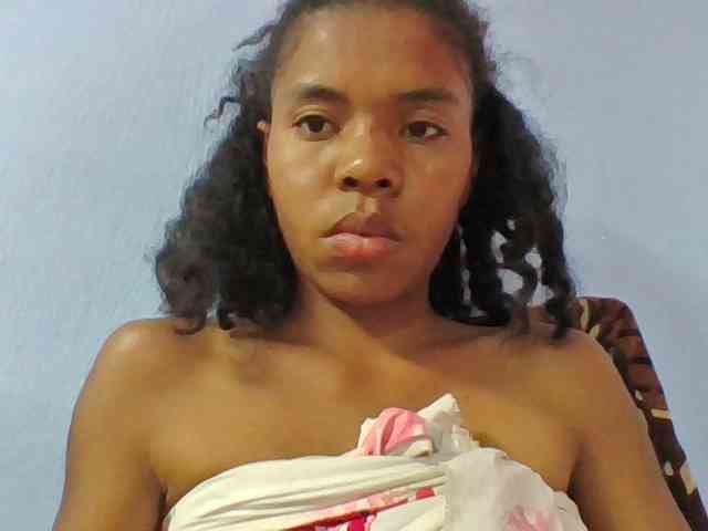 Emelie1a