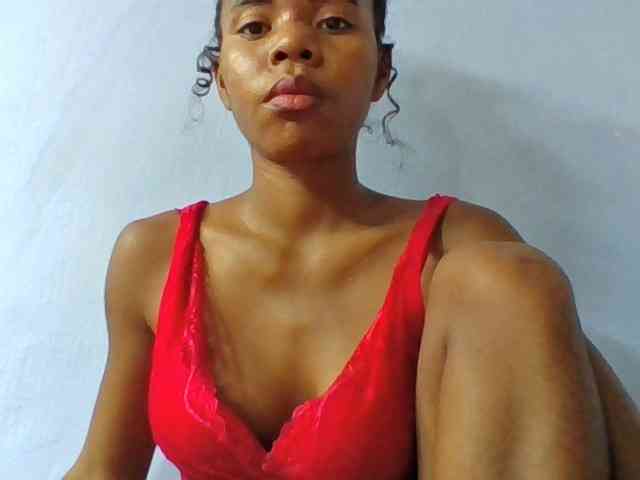 Emelie1a Live Webcam on BongaCams