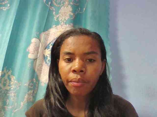 Emelie1a