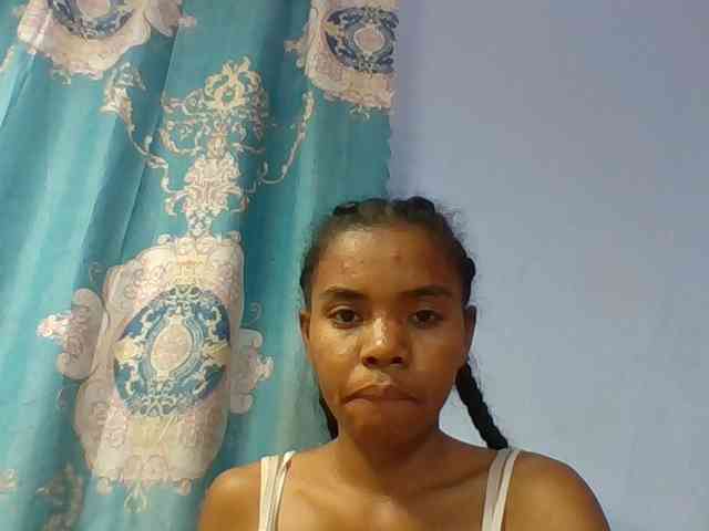 Emelie1a webcam