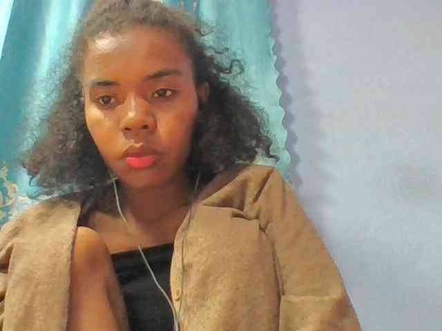 Emelie1a webcam
