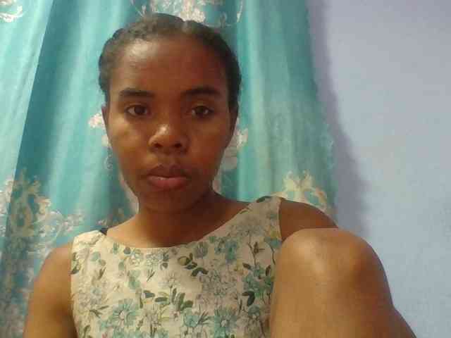 Emelie1a