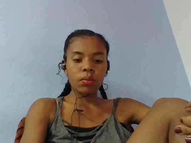 Emelie1a webcam