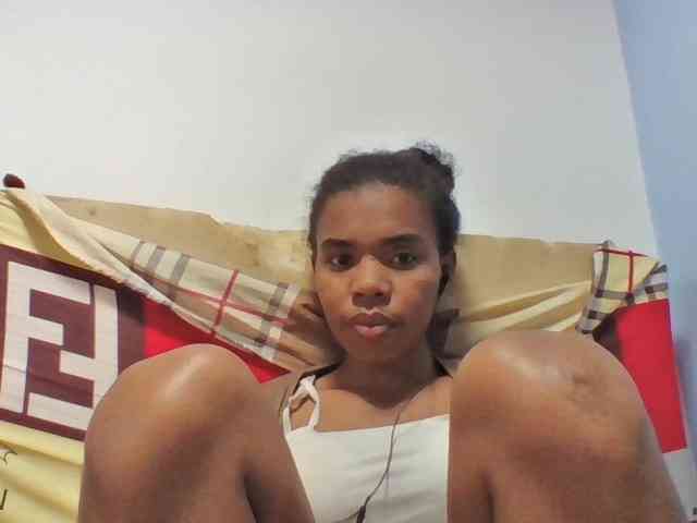 Emelie1a webcam
