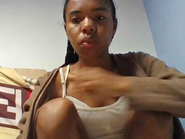Emelie1a webcam