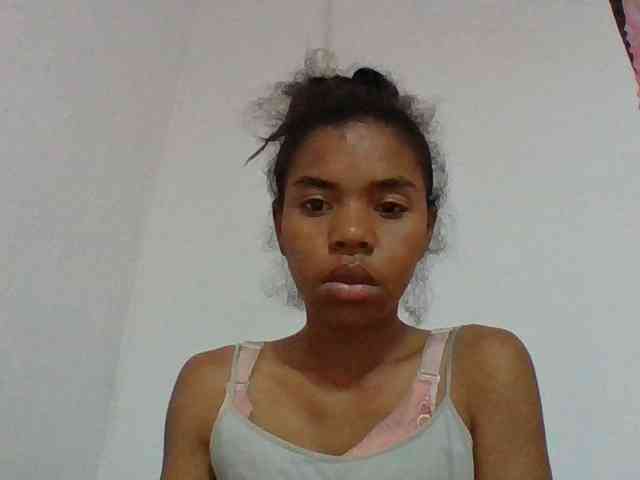 Emelie1a