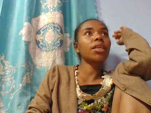 Emelie1a webcam