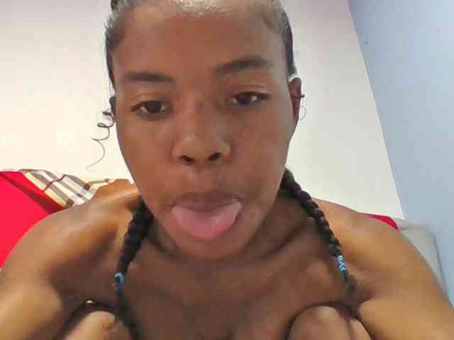 Emelie1a webcam
