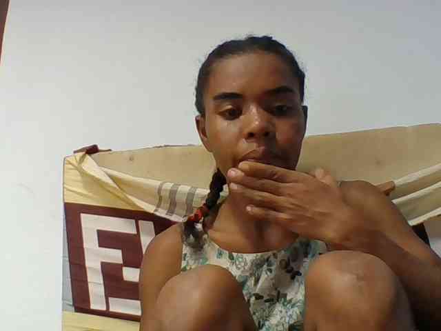 Emelie1a webcam