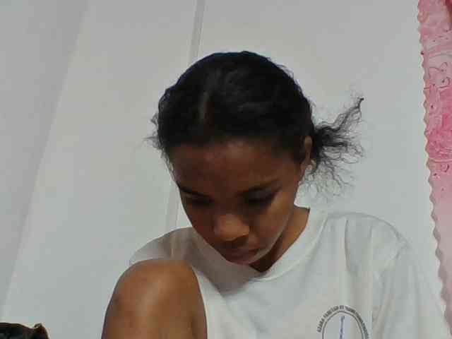 Emelie1a webcam