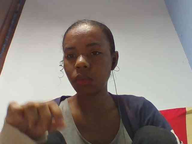Emelie1a webcam