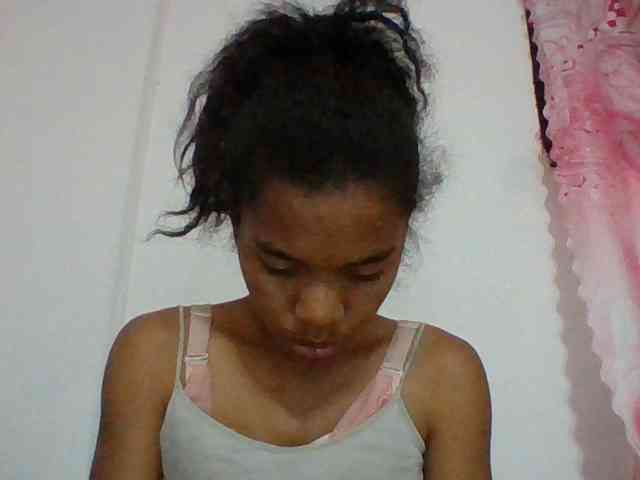 Emelie1a