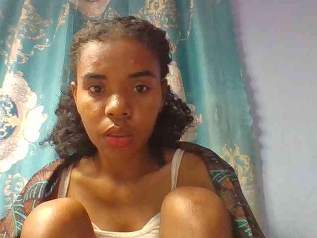 Emelie1a webcam