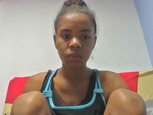 Emelie1a webcam