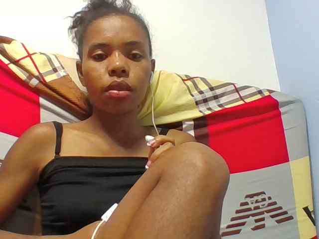 Emelie1a webcam