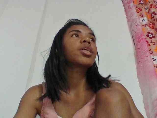 Emelie1a