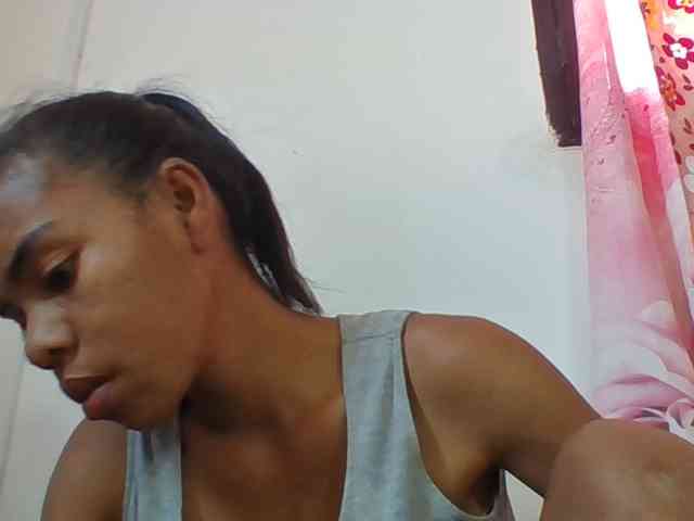 Emelie1a