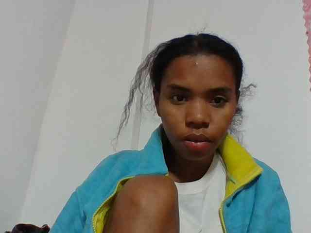 Emelie1a
