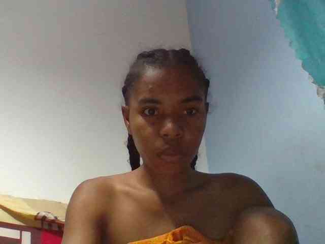 Emelie1a webcam