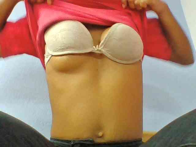 Emelie1a webcam