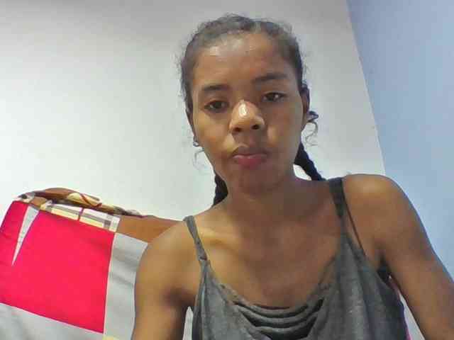 Emelie1a webcam