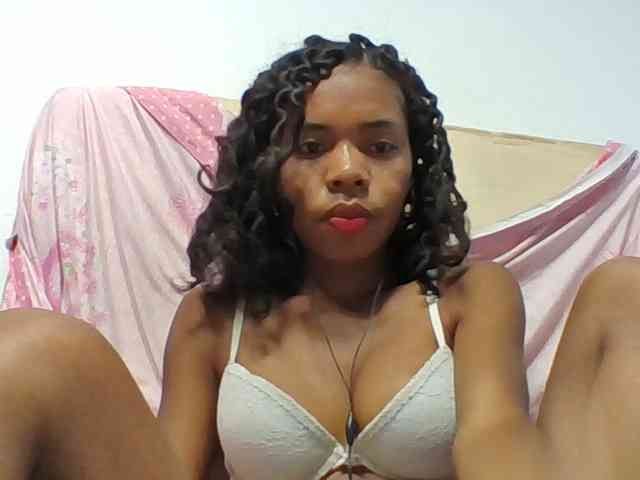 Emelie1a webcam