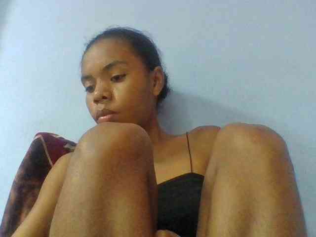 Emelie1a webcam