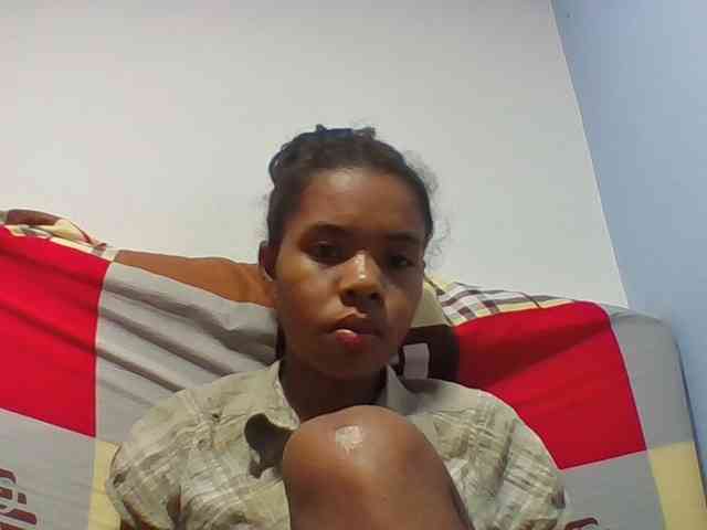 Emelie1a webcam
