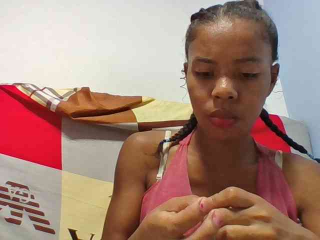 Emelie1a webcam