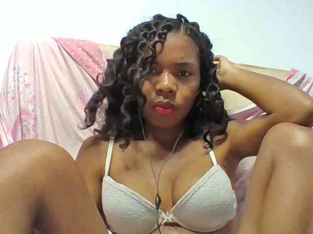 Emelie1a webcam