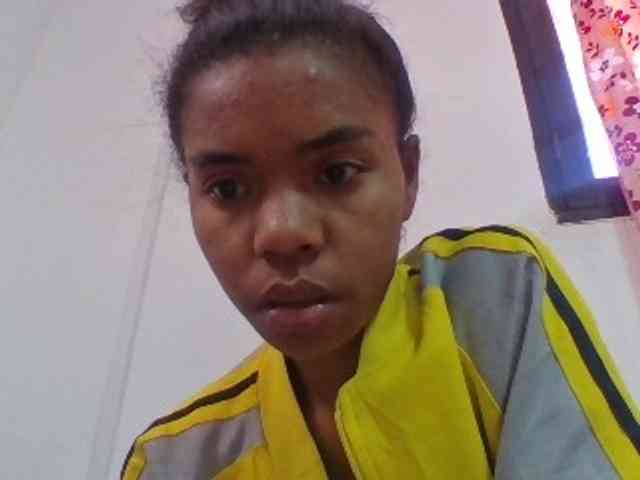Emelie1a