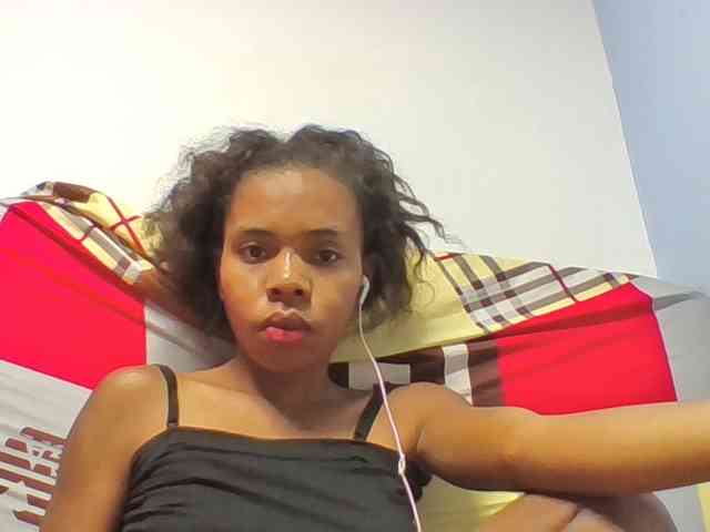 Emelie1a webcam