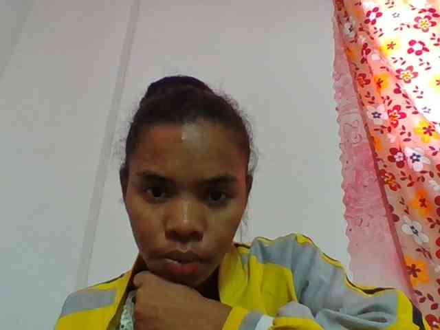 Emelie1a