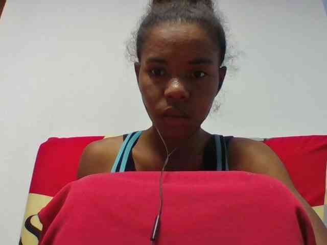 Emelie1a webcam