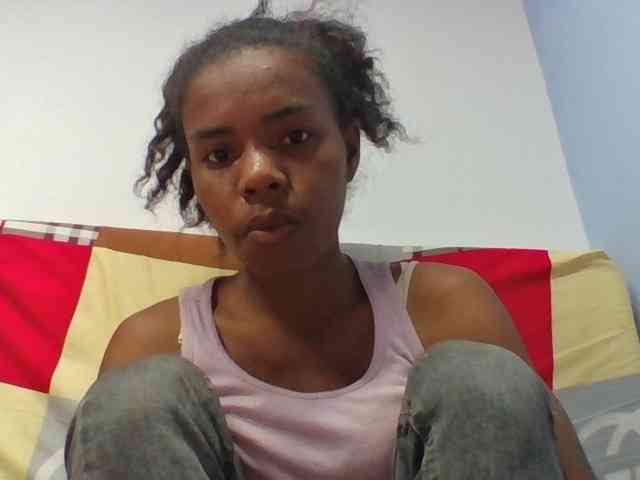 Emelie1a webcam