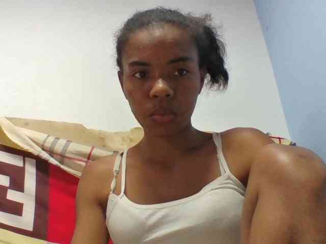 Emelie1a webcam