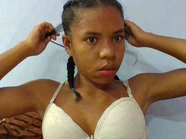 Emelie1a webcam